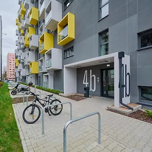 https://cozy-studio-jaworska-private-parking-by-renters.hotelswroclaw.com